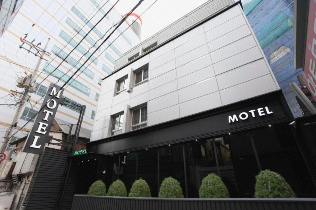 Sinyoung Motel 서울특별시 외부 사진