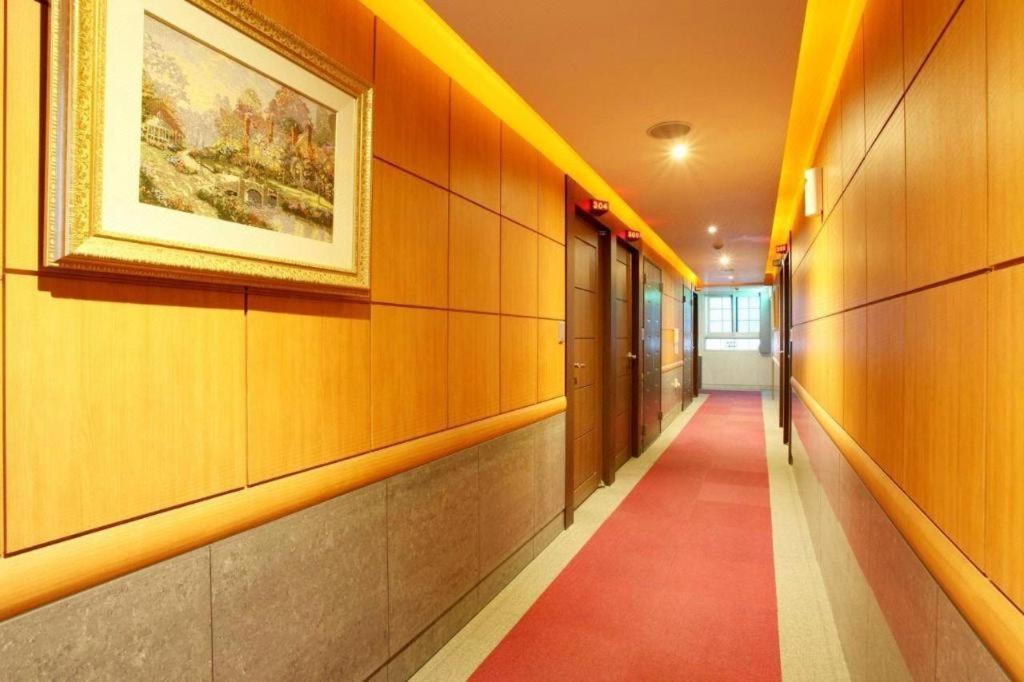 Sinyoung Motel 서울특별시 외부 사진